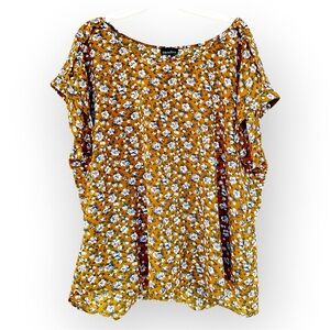Zenobia Women’s Ditzy Floral Top Size 3X